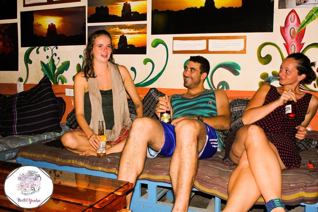 Tikal Backpackers Hostel فلوريس المظهر الخارجي الصورة